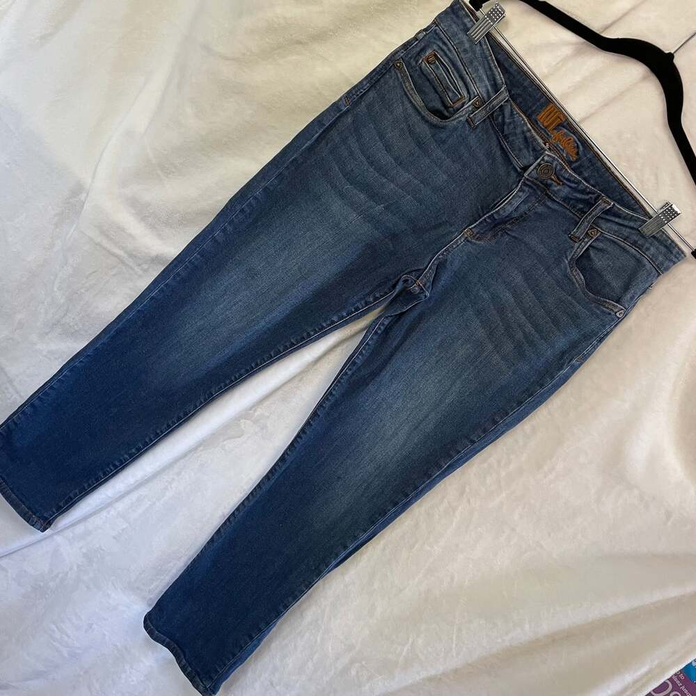 Kut from the Kloth “The Jean” Straight‑Leg Stretch Dark‎ Faded Blue